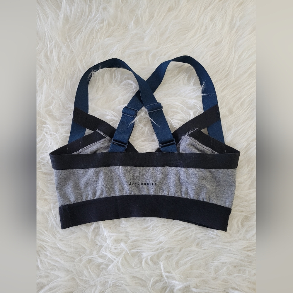 aritzia x Community rasa bra top - Picture 3 of 4